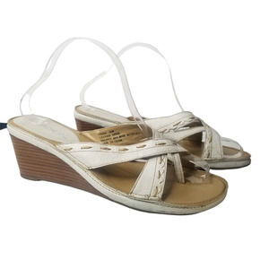 Markon Vixen Leather Wedge Heel Sandal, White, Size 8.5